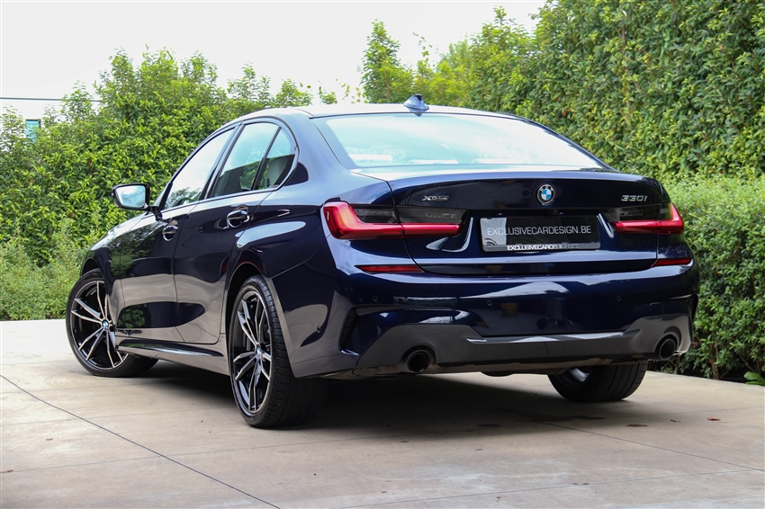 BMW 330i xDrive